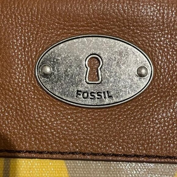 Fossil Key-Per Yellow & Gray Ladybug Print Tote Bag Purse - Picture 4 of 11